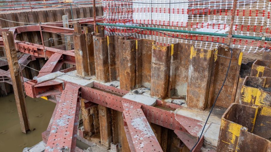 Seismic retrofitting solution using sheet pile walls to prevent soil movement and foundation instability